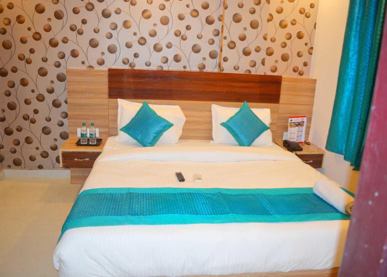 Hotel O Alpha Stay Neu-Delhi Exterior foto